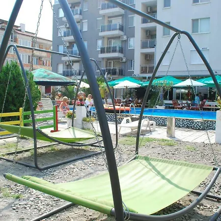 Mercury One Bedroom Center Family Apartman